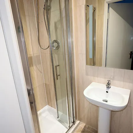 Modern House Close To Croke Park Dublino